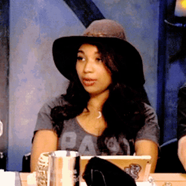 Critical Role Mica Burton GIF Critical Role Mica Burton Laughing Discover Share GIFs