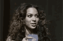 Beyonce Drink GIF - Beyonce Drink Thristy GIFs