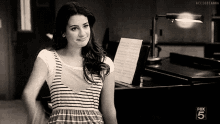 Glee Rachel Berry GIF - Glee Rachel Berry Salute GIFs