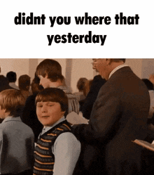 Rowley Diary Of A Wimpy Kid GIF - Rowley Diary Of A Wimpy Kid Wave GIFs