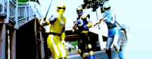Power Rangers Run Away GIF - Power Rangers Run Away Scared GIFs