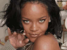 Hi Bye GIF - Hi Bye Rihanna GIFs