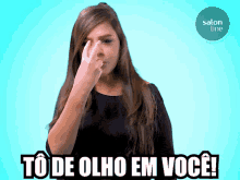 To De Olho Watching GIF - To De Olho Watching I See You GIFs