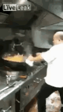 Cooking Chef GIF - Cooking Cook Chef GIFs