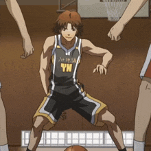 a man in a basketball uniform with the number yh on it