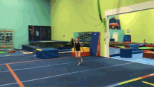 Front Tuck Tumbling GIF - Front Tuck Tumbling Somersault GIFs