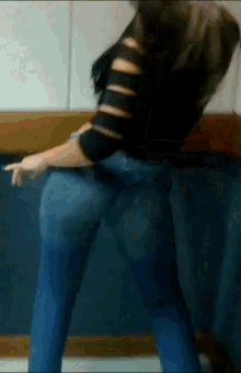 Ellen Cardoso Brazilian GIF - Ellen Cardoso Brazilian Butt Shake GIFs