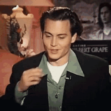 Johnny Depp Interview GIF - Johnny Depp Interview Hand GIFs