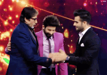 Karan Tacker Amitabh Bachchan Handshake GIF - Karan Tacker Amitabh Bachchan Handshake Greet GIFs