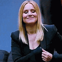 Fuck You Kristen Bell GIF - Fuck You Kristen Bell Middle Finger GIFs