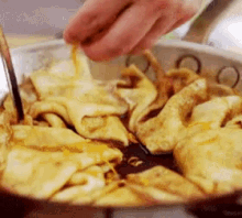 Crepes Noms GIF - Crepes Noms GIFs
