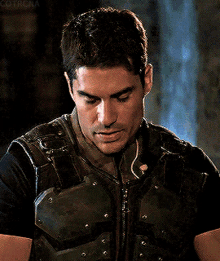 This Is What I Think We Should Do Seth Gecko GIF - This Is What I Think We Should Do Seth Gecko Dj Cotrona GIFs
