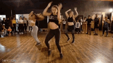 Shake It Dance GIF - Shake It Dance Dancing GIFs
