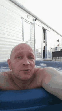 Relaxing Hot GIF - Relaxing Hot Tub GIFs