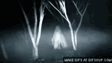La Llorona Aparición GIF - Llorona Mujer De Blanco Fantasma GIFs