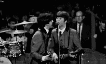 The Beatles John Lennon GIF - The Beatles John Lennon Paul Mccartney GIFs