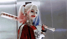 Harley Quinn Waving GIF - Harley Quinn Waving Hey GIFs