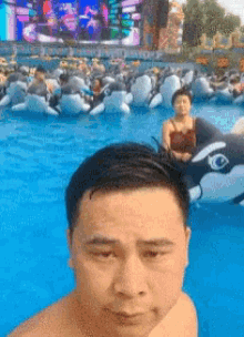 wave pool epic fail piscina orca baleia
