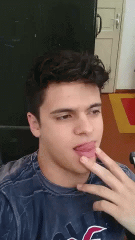 Lick Pussy GIF - Lick Pussy Adalto - Discover & Share GIFs