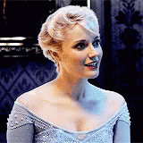 Queenelsa Frozen Gif Queenelsa Frozen Elsa Discover Share Gifs