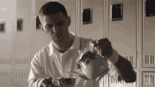 Pouring Tea Teapot GIF - Pouring Tea Teapot Locker Room GIFs