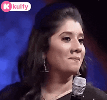 weird action priyanka super singer host anchor