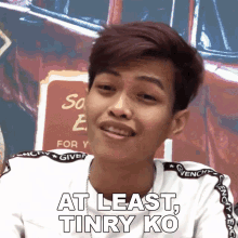 At Least Tinry Ko Jhon Mark Perez GIF - At Least Tinry Ko Jhon Mark Perez Sinubukan GIFs