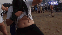 Tymek Belly Dance GIF - Tymek Belly Dance Woodstock GIFs