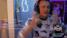 gsquaredfm just subscribed on a screen with a cat