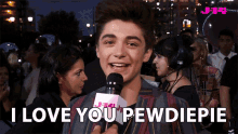 Asher Angel I Love You Pewdiepie GIF - Asher Angel I Love You Pewdiepie Fan Boy GIFs