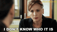 I Dont Know Who It Is Nina Spencer GIF - I Dont Know Who It Is Nina Spencer Wentworth GIFs