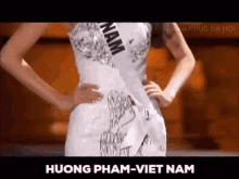 Phamhuong Miss Vietnam GIF