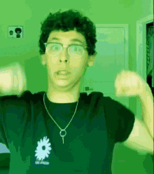 00wormie Dance GIF - 00wormie Dance Party GIFs