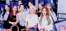 fromis9 fromis fm9 f9 hand gesture