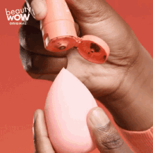 Squeeze Beauty Wow GIF