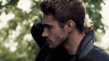 GIF