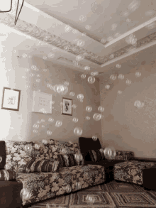 bubbles living room