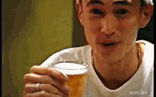 ビール　乾杯　お疲れ様　窪塚洋介 Yōsuke Kubozuka GIF - Beer Yosokue Kubozuka GIFs