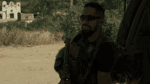 Fist Bump Ray Perry GIF - Fist Bump Ray Perry Seal Team GIFs