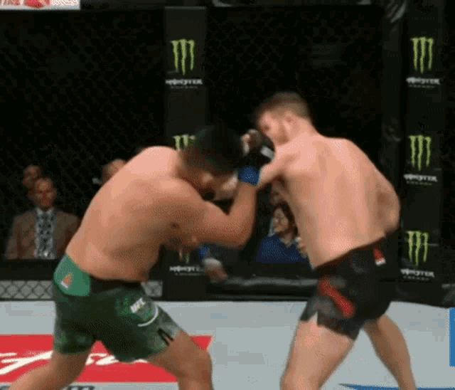 kelvin-gastelum-knockout.gif