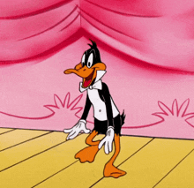 Looney Tunes Daffy Duck GIF - Looney Tunes Daffy Duck Show Biz Bugs GIFs