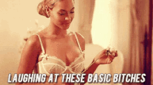 Beyonce Lmao GIF - Beyonce Lmao Basic Bitches GIFs