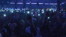 Phone Lights Concert GIF - Phone Lights Concert Flashlight - Discover &  Share GIFs