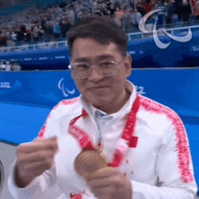 Gold Medalist Wheelchair Curling GIF - Gold Medalist Wheelchair Curling Yulong Sun GIFs