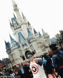 Gonza Gravano Disney Land GIF