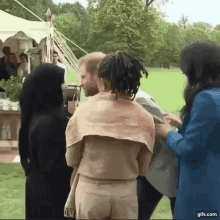Duke Of Sussex Prince Harry GIF - Duke Of Sussex Prince Harry Kisses GIFs