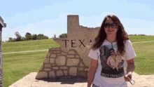 texas smiling happy tourist spot texas map