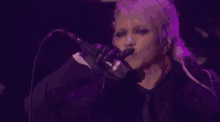 Hyde Perform GIF - Hyde Perform Sing GIFs