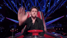 Niall Horan The Voice GIF - Niall Horan The Voice Chair Turn GIFs