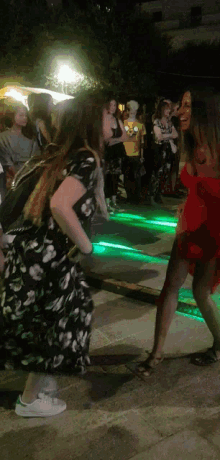 Gioia Dafla Dance GIF - Gioia Dafla Dance Party GIFs